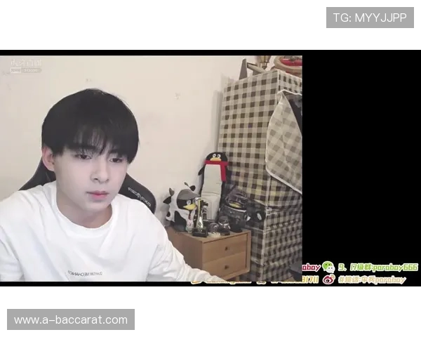 《Paraboy伞兵恋爱游戏全新冒险之旅 穿越青春寻找真爱》 《Paraboy伞兵恋爱游戏全新冒险之旅 穿越青春寻找真爱》